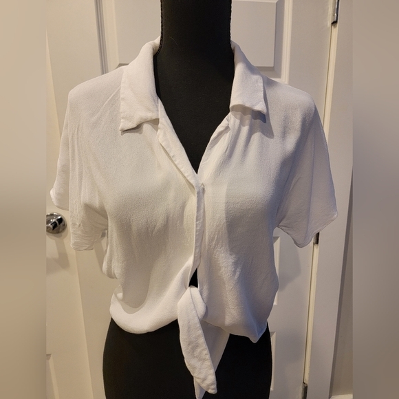 Aritzia Wilfred Free blouse - Picture 3 of 6